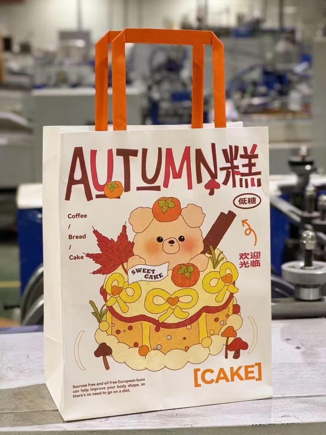25 - custom paper bags in takeaway pack